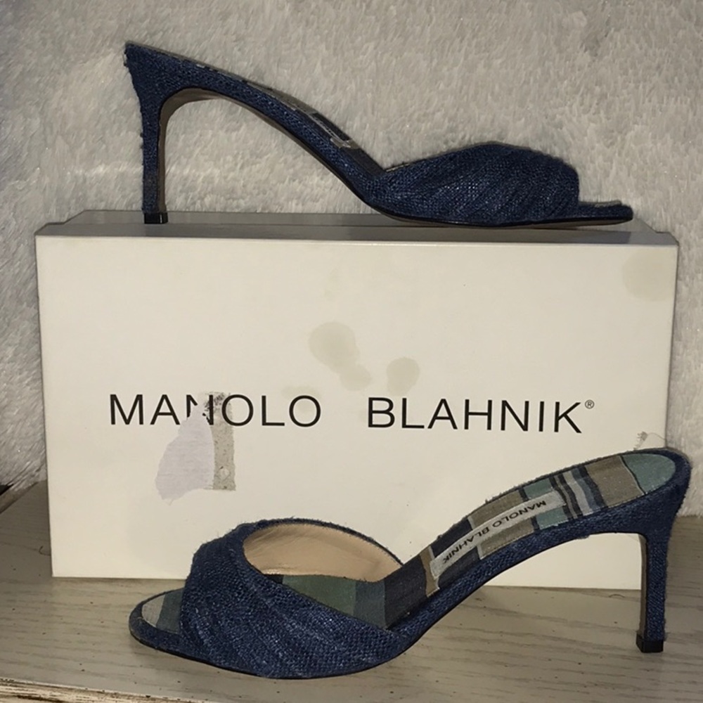Manolo Blahnik denim kitten heel slides 39.5 B